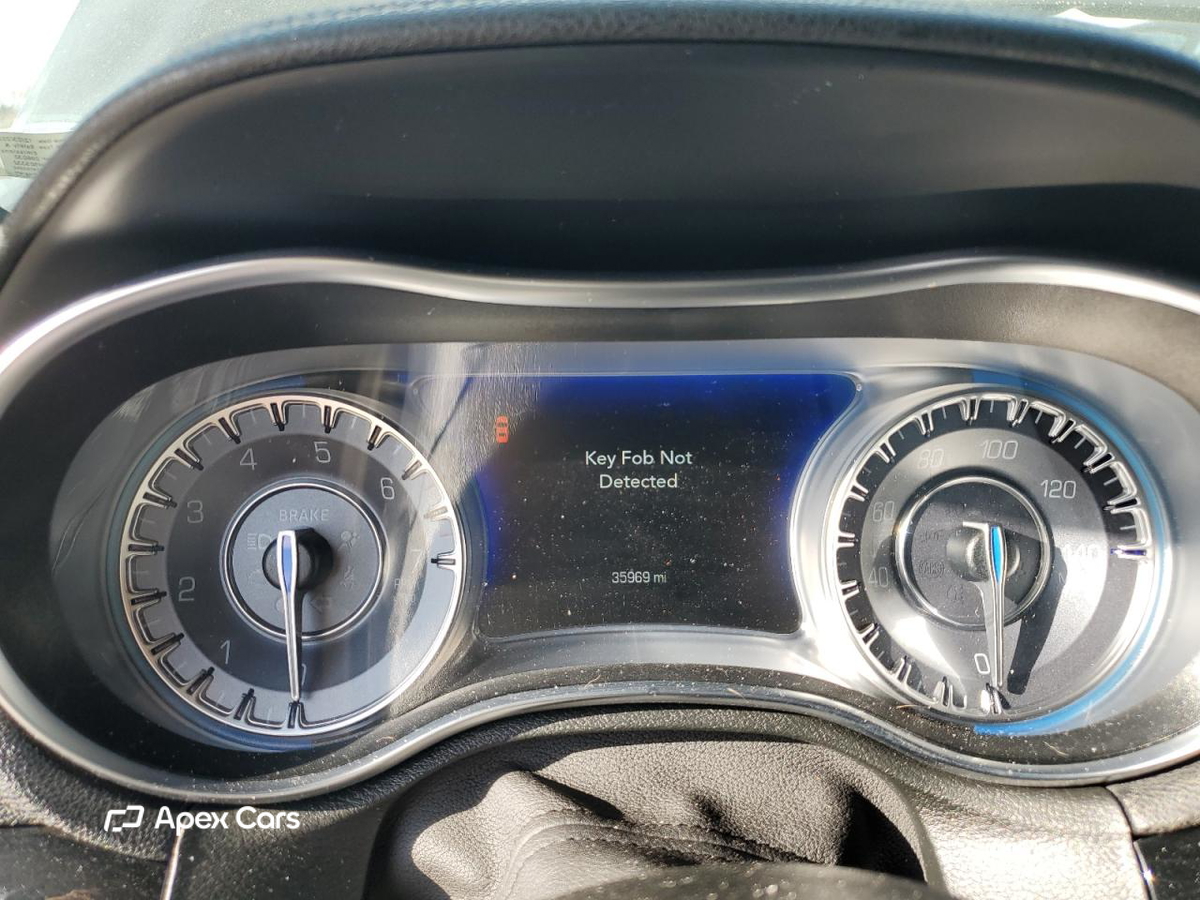 Chrysler 300 2021
