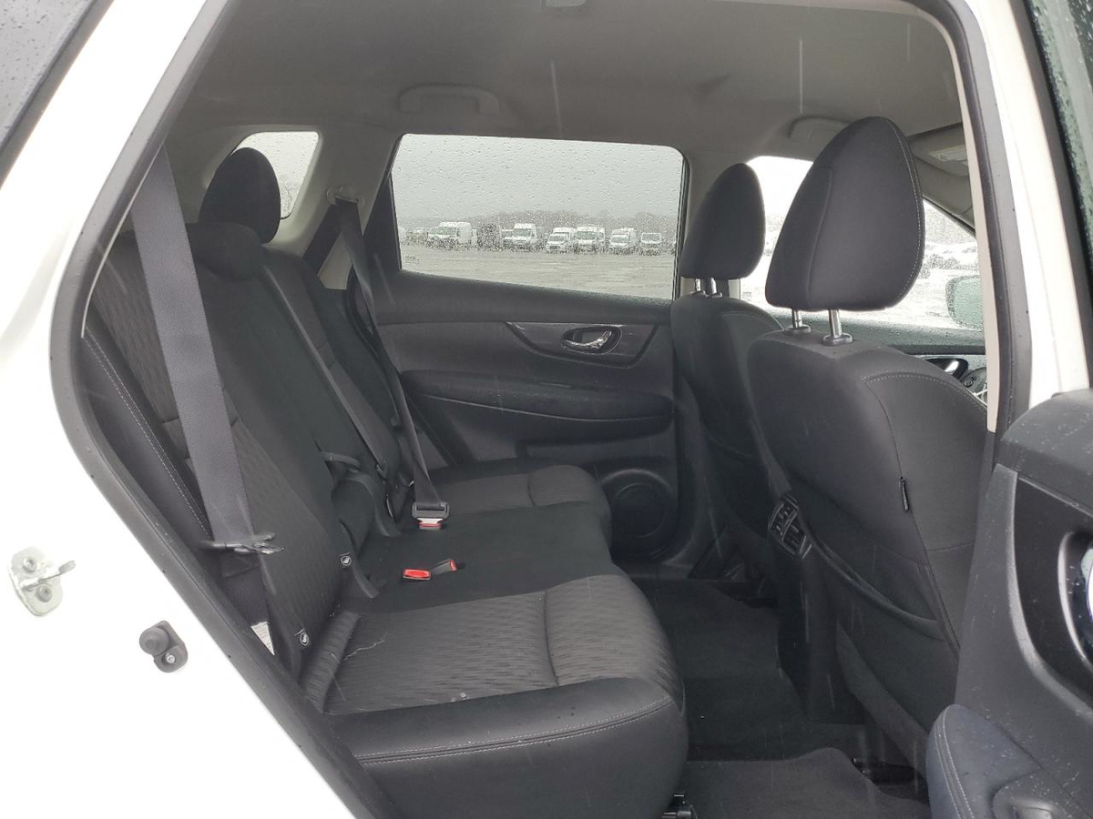 Nissan Rogue 2020