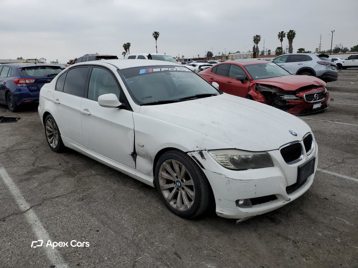 BMW Series 3 2011