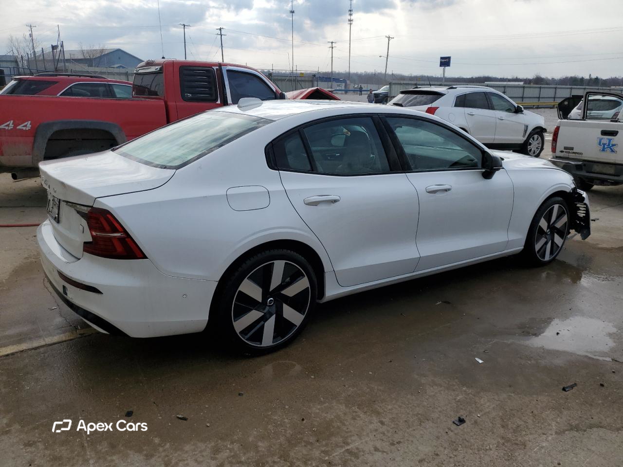 Volvo S60 2024