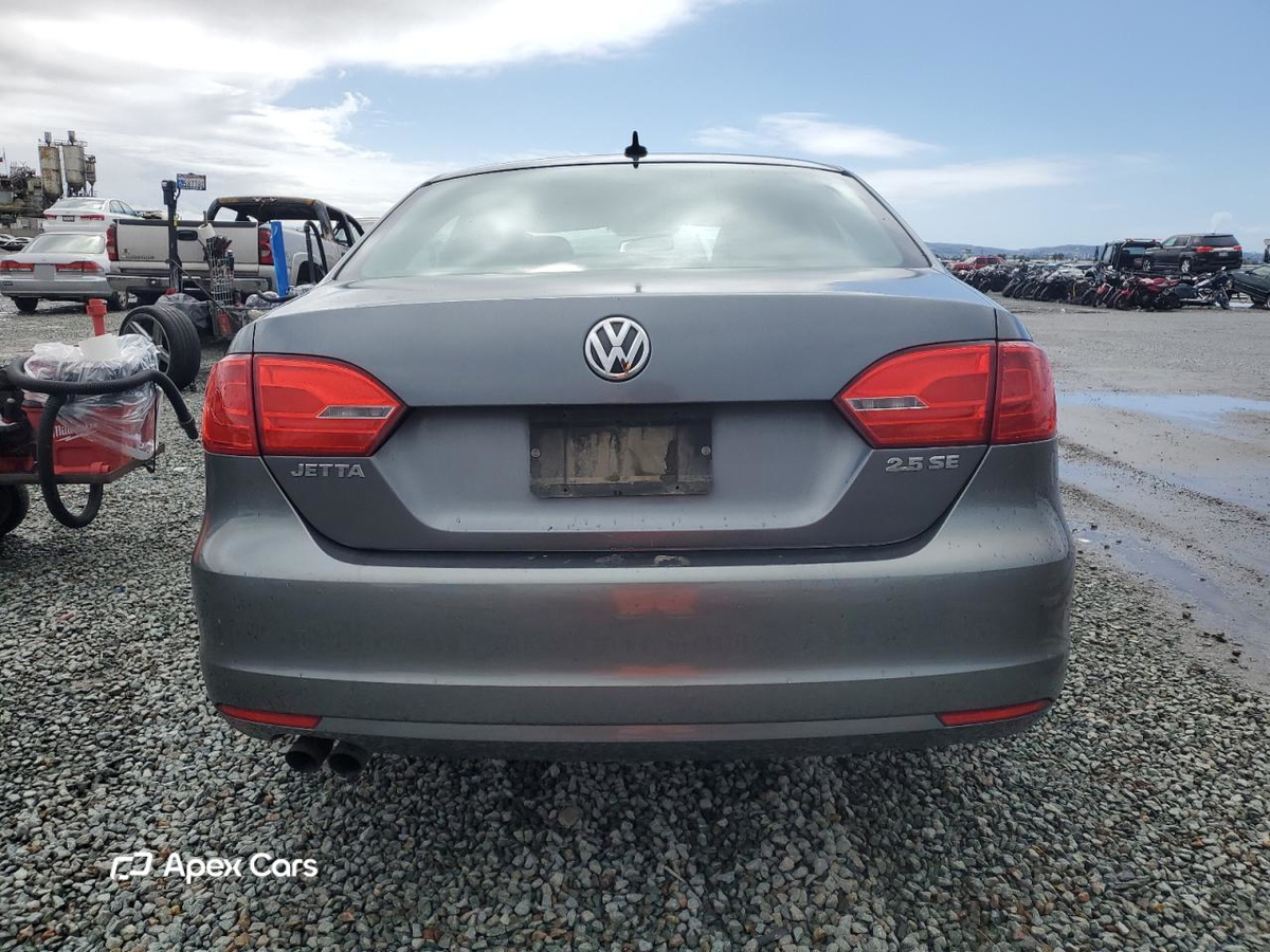 Volkswagen Jetta 2012