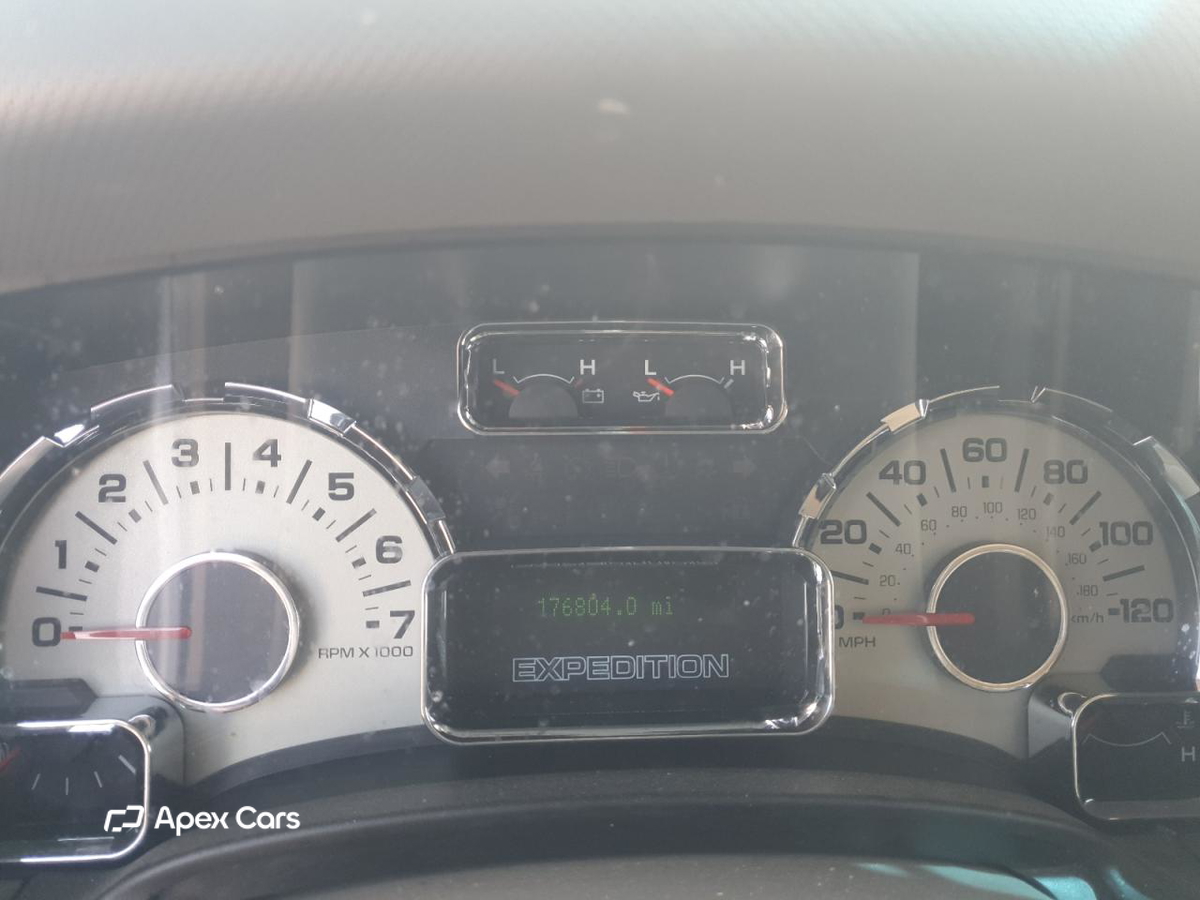 Ford Expedition 2011