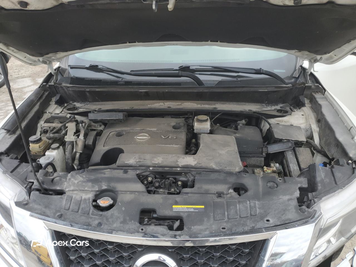 Nissan Pathfinder 2015