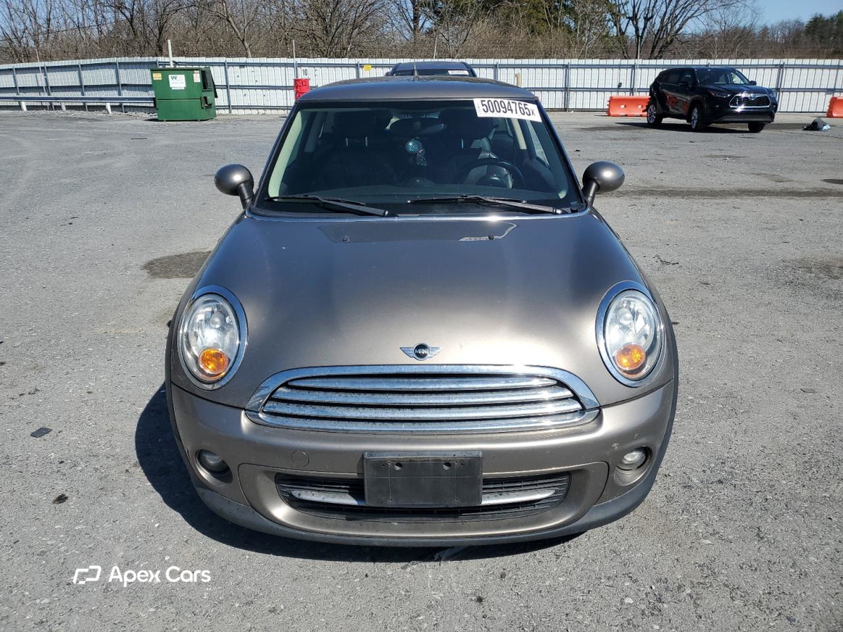 MINI Cooper 2012