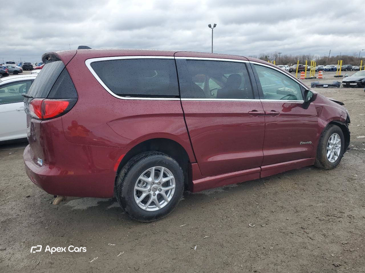 Chrysler Voyager 2023