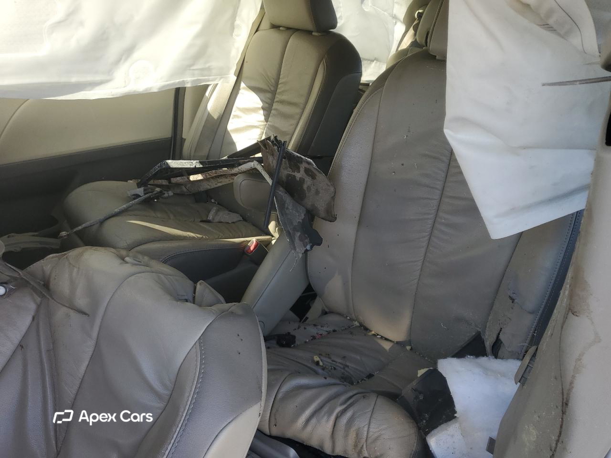 Toyota Sienna 2012