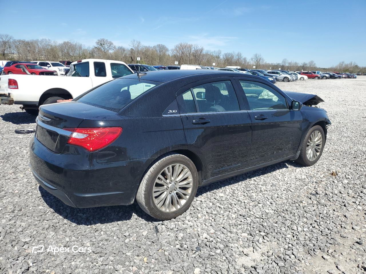 Chrysler 200 2014