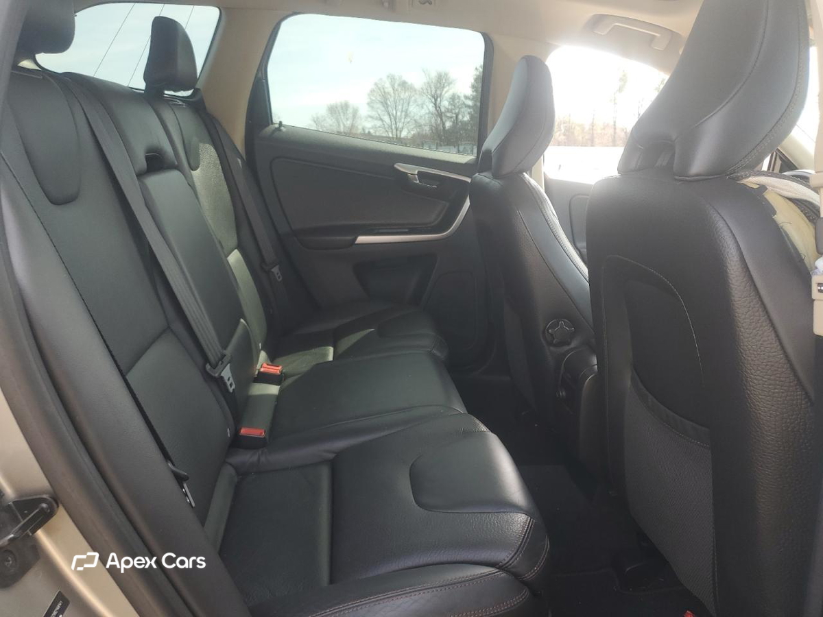 Volvo XC60 2011