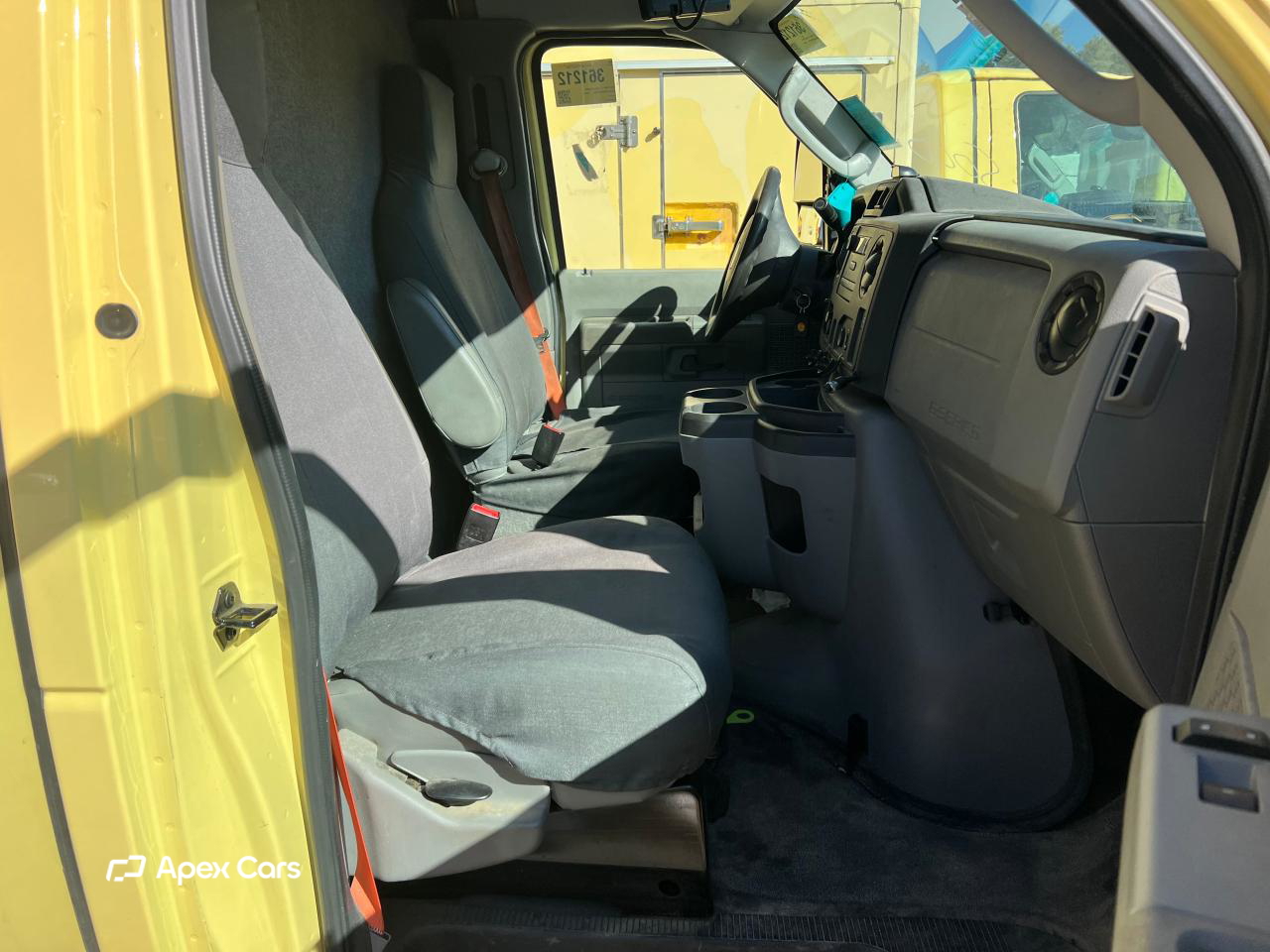 Ford Econoline 2019