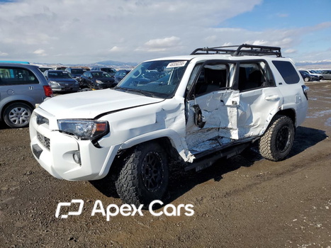 Toyota 4Runner 2023 - Image 1 of 14