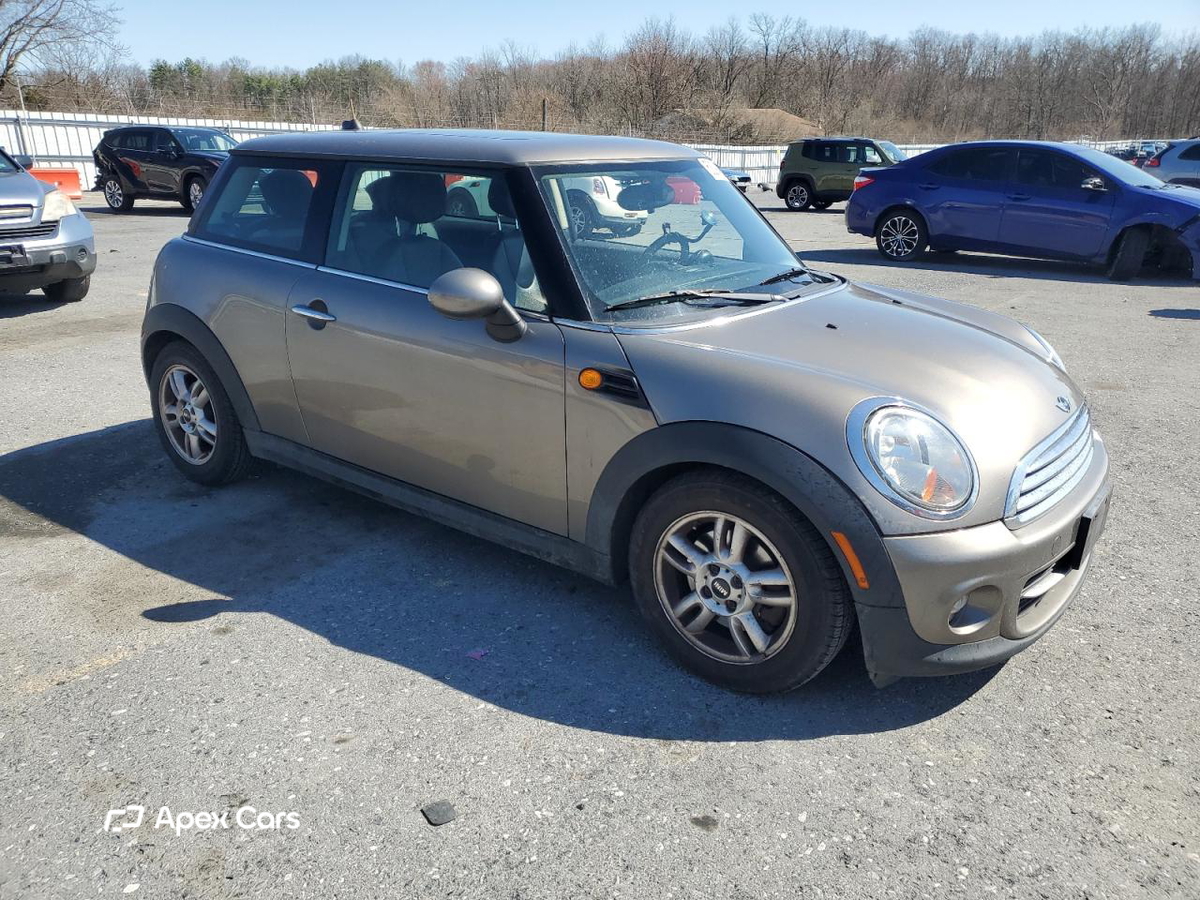 MINI Cooper 2012