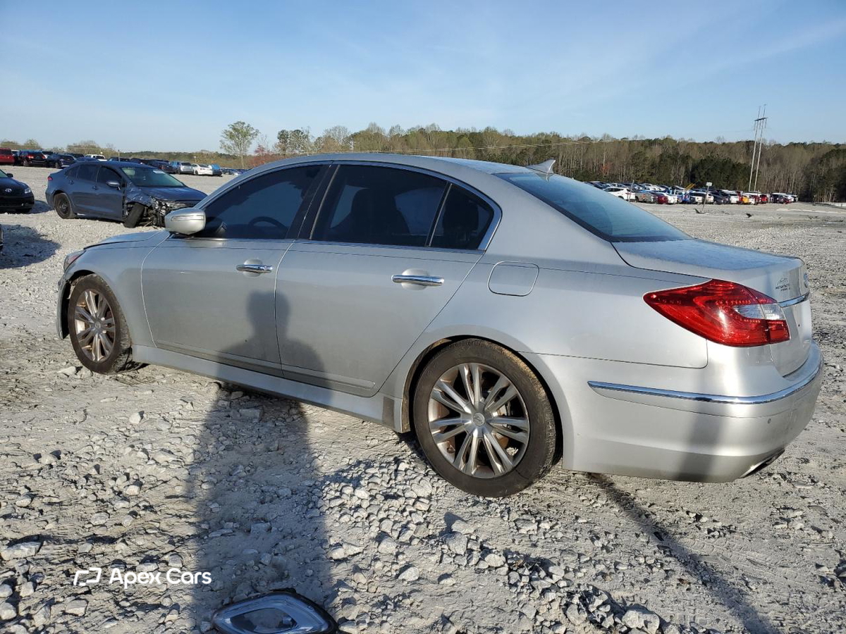 Hyundai Genesis 2012