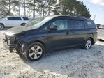 Toyota Sienna 2011