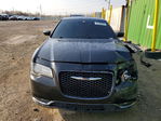 Chrysler 300 2017