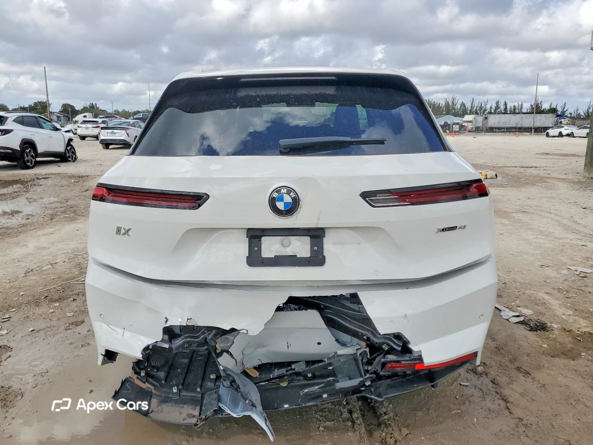 BMW iX 2026