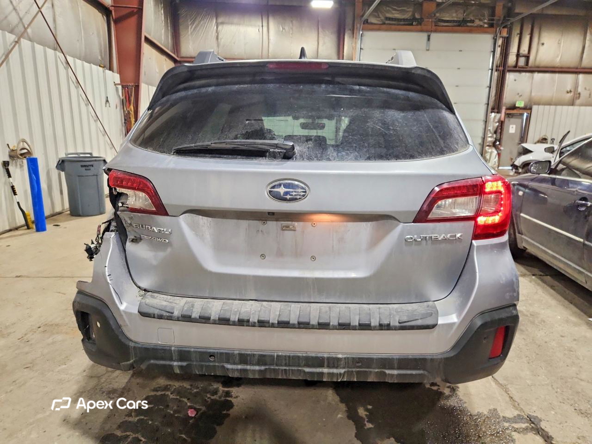 Subaru Outback 2018