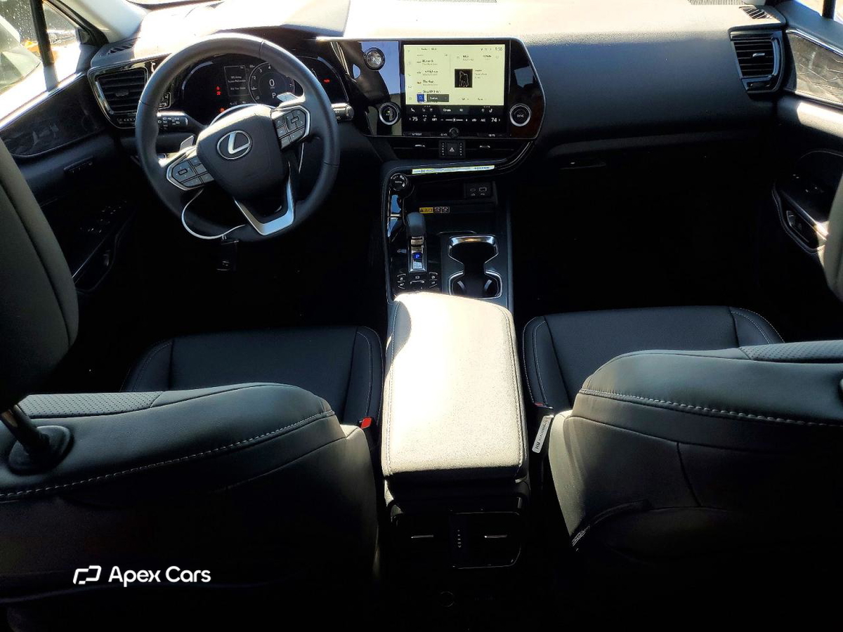 Lexus NX 2026