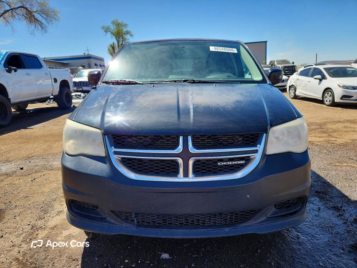 Dodge Caravan 2011