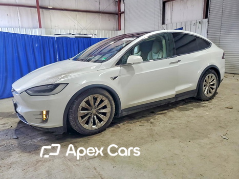 Tesla Model X 2017 - Image 1 of 12