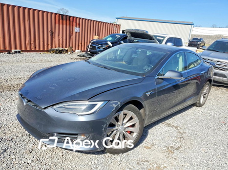 Tesla Model S 2017 - Image 1 of 12