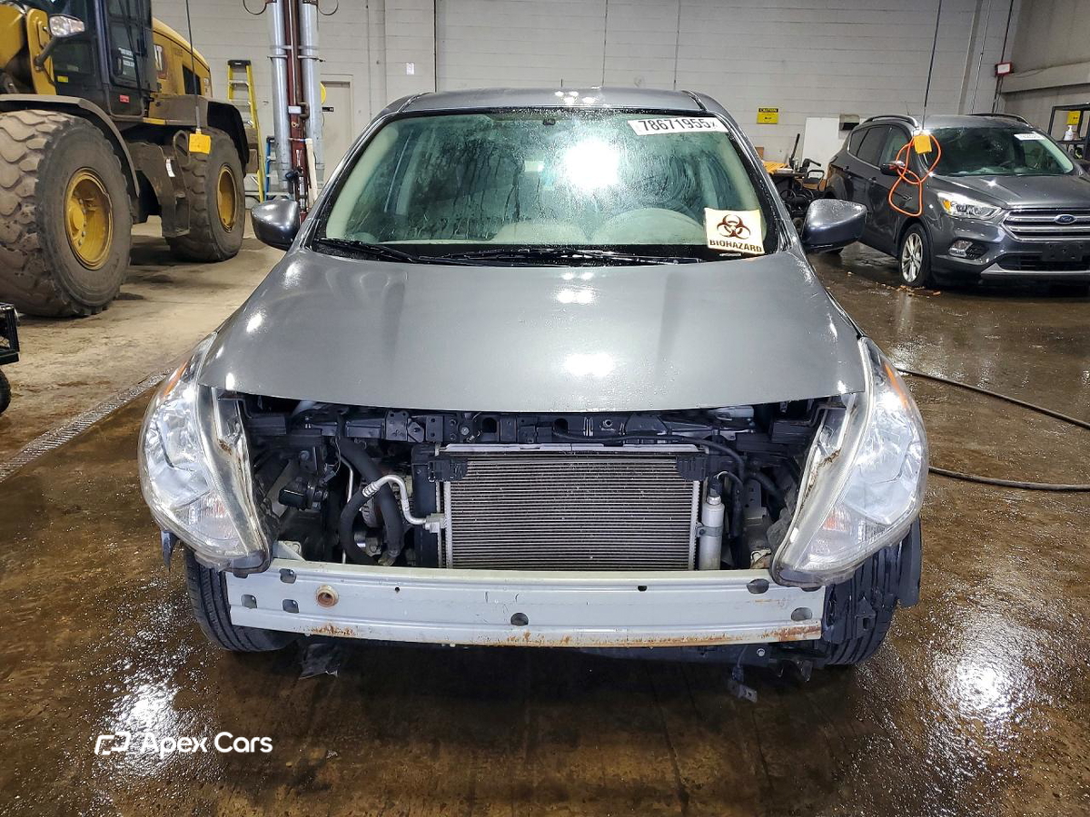 Nissan Versa 2019