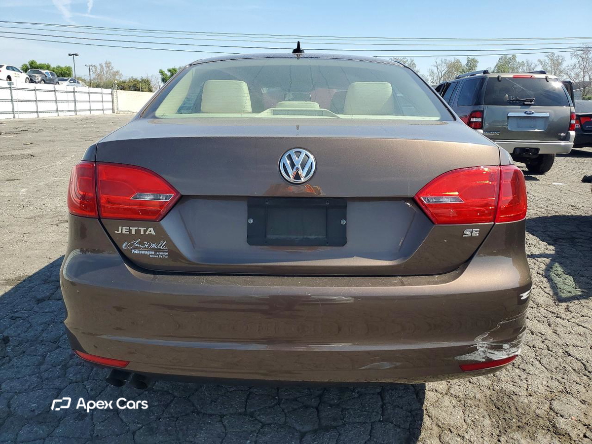 Volkswagen Jetta 2014