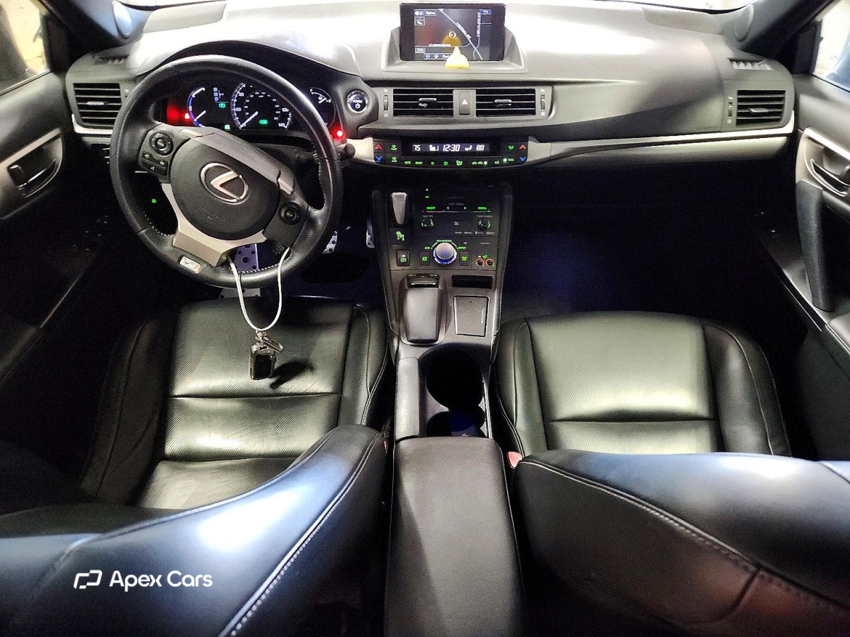 Lexus CT 2014