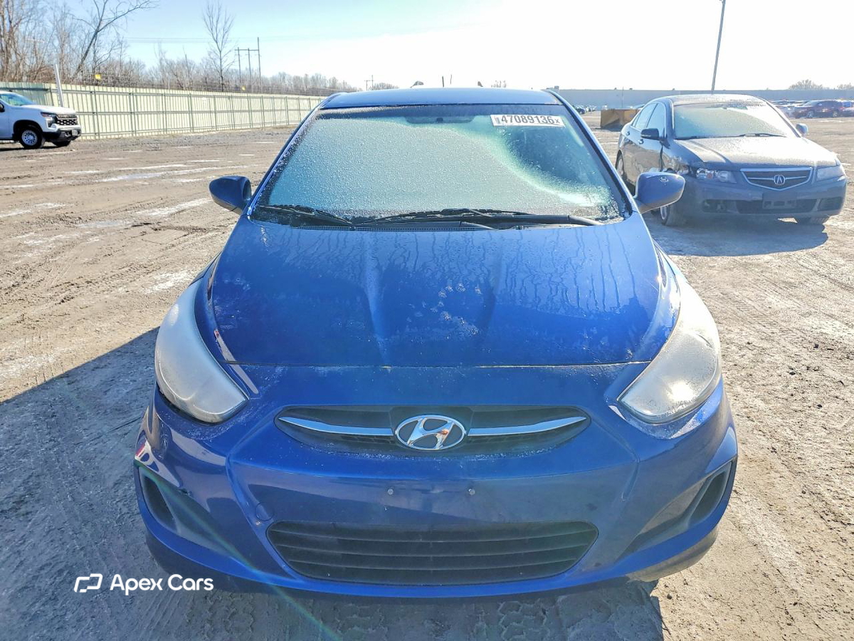 Hyundai Accent 2015