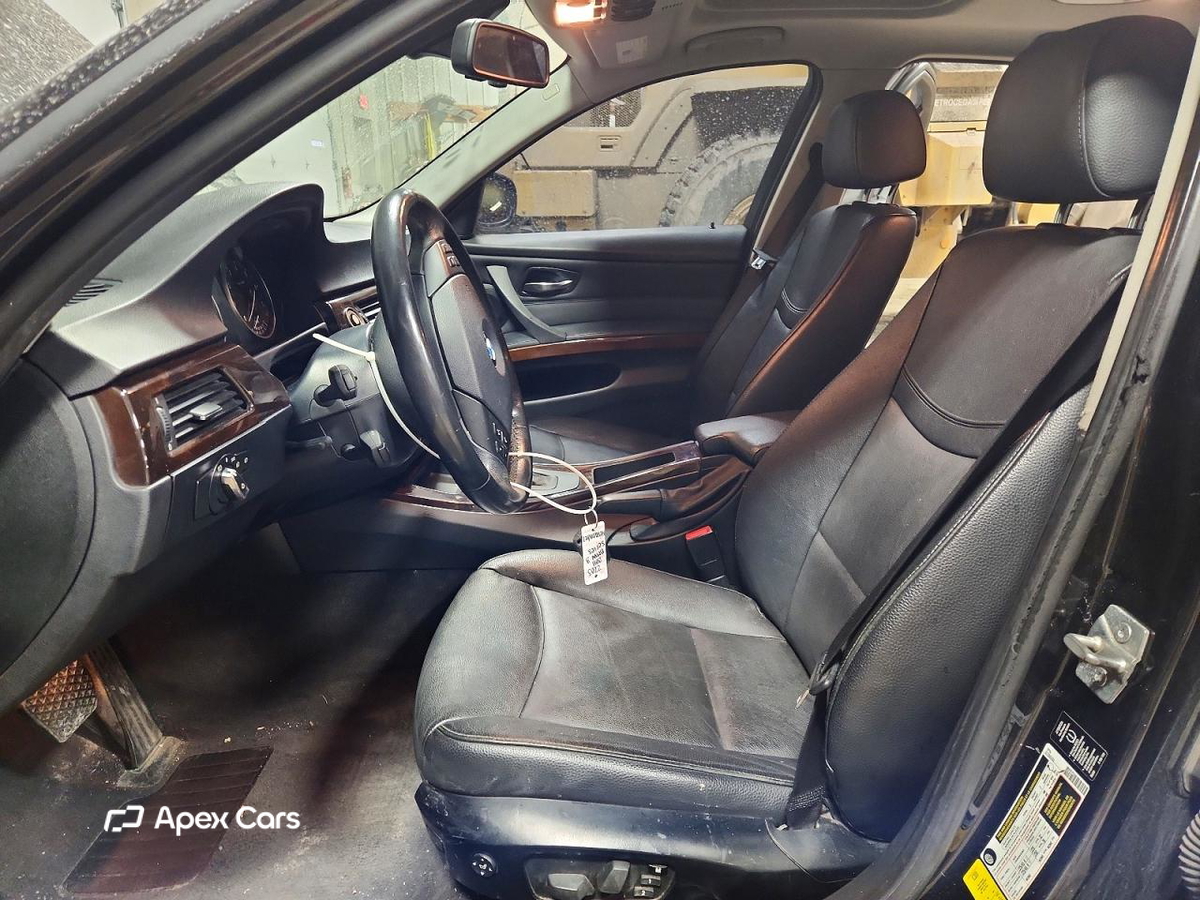 BMW Series 3 2011