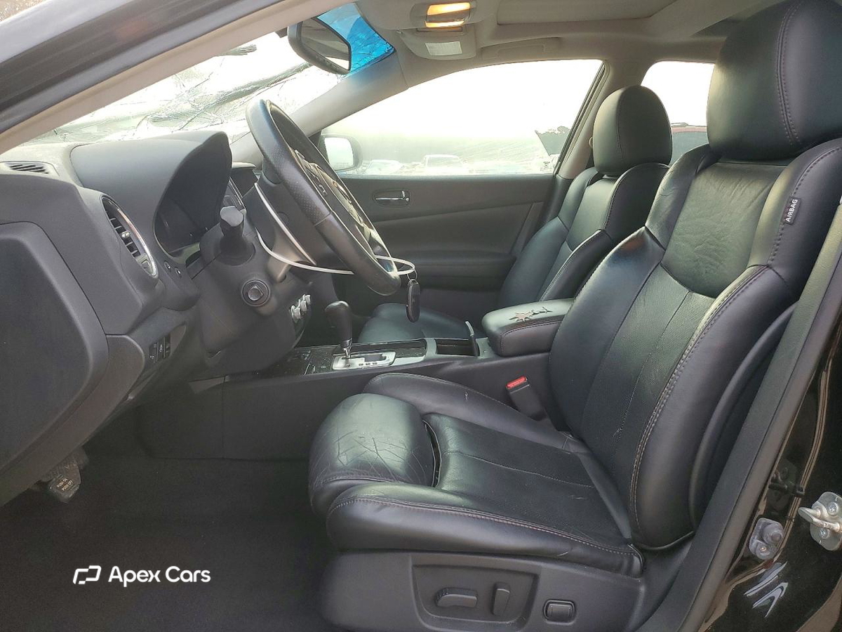 Nissan Maxima 2012