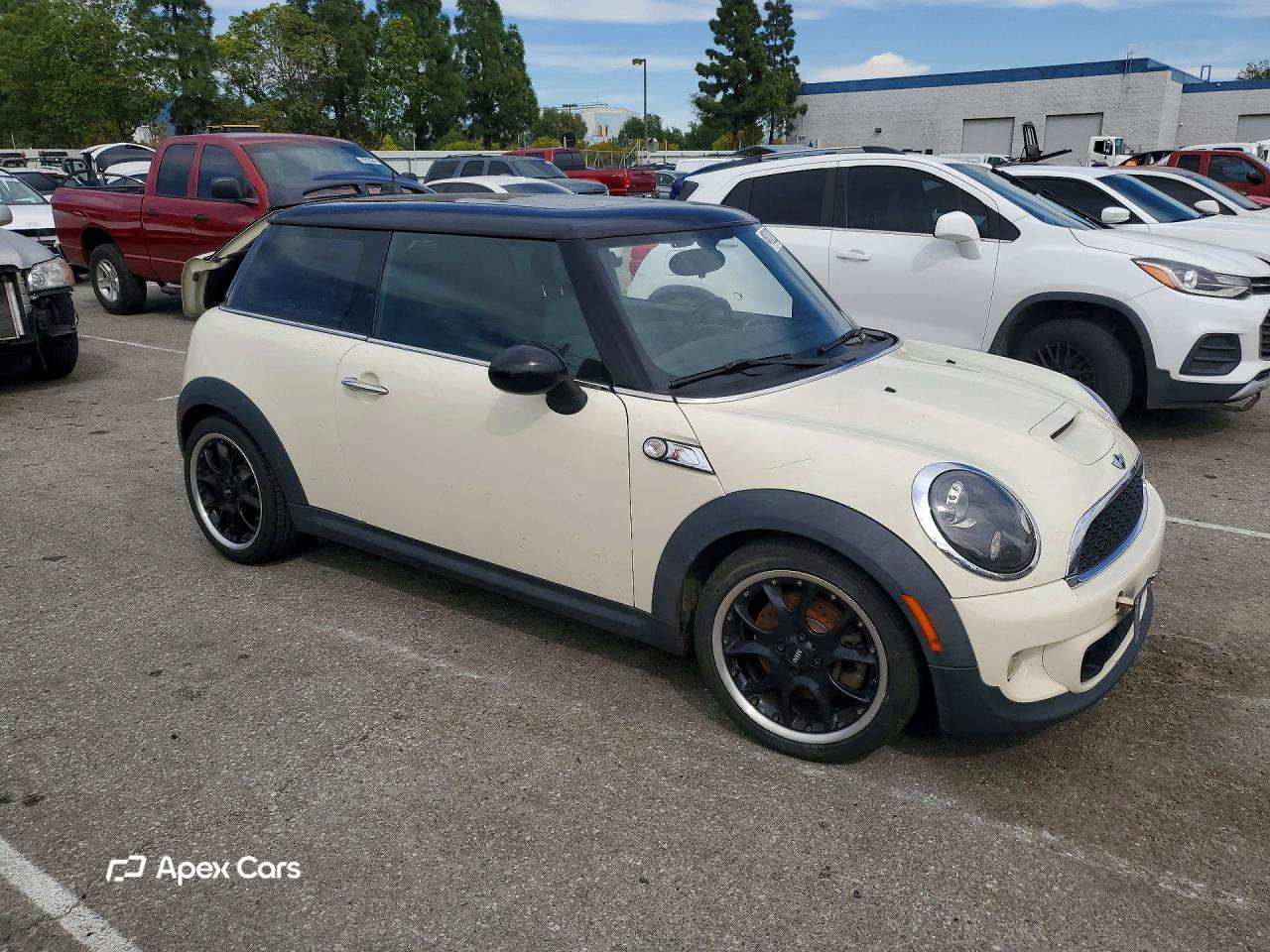 MINI Cooper 2012