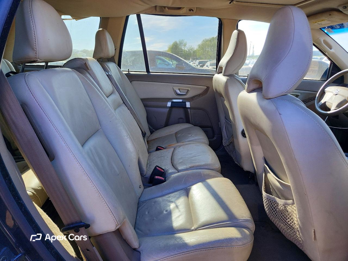 Volvo XC90 2010