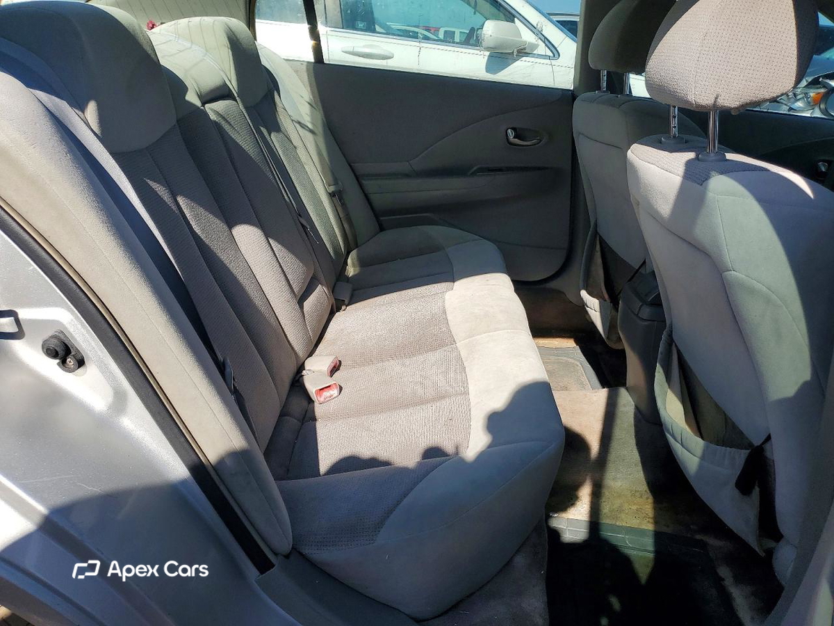 Nissan Altima 2004