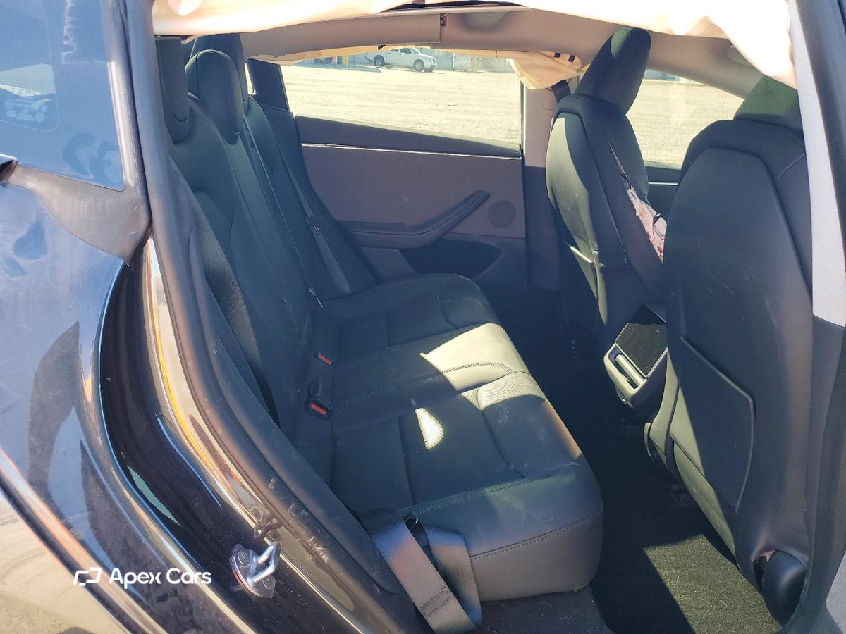 Tesla Model 3 2025