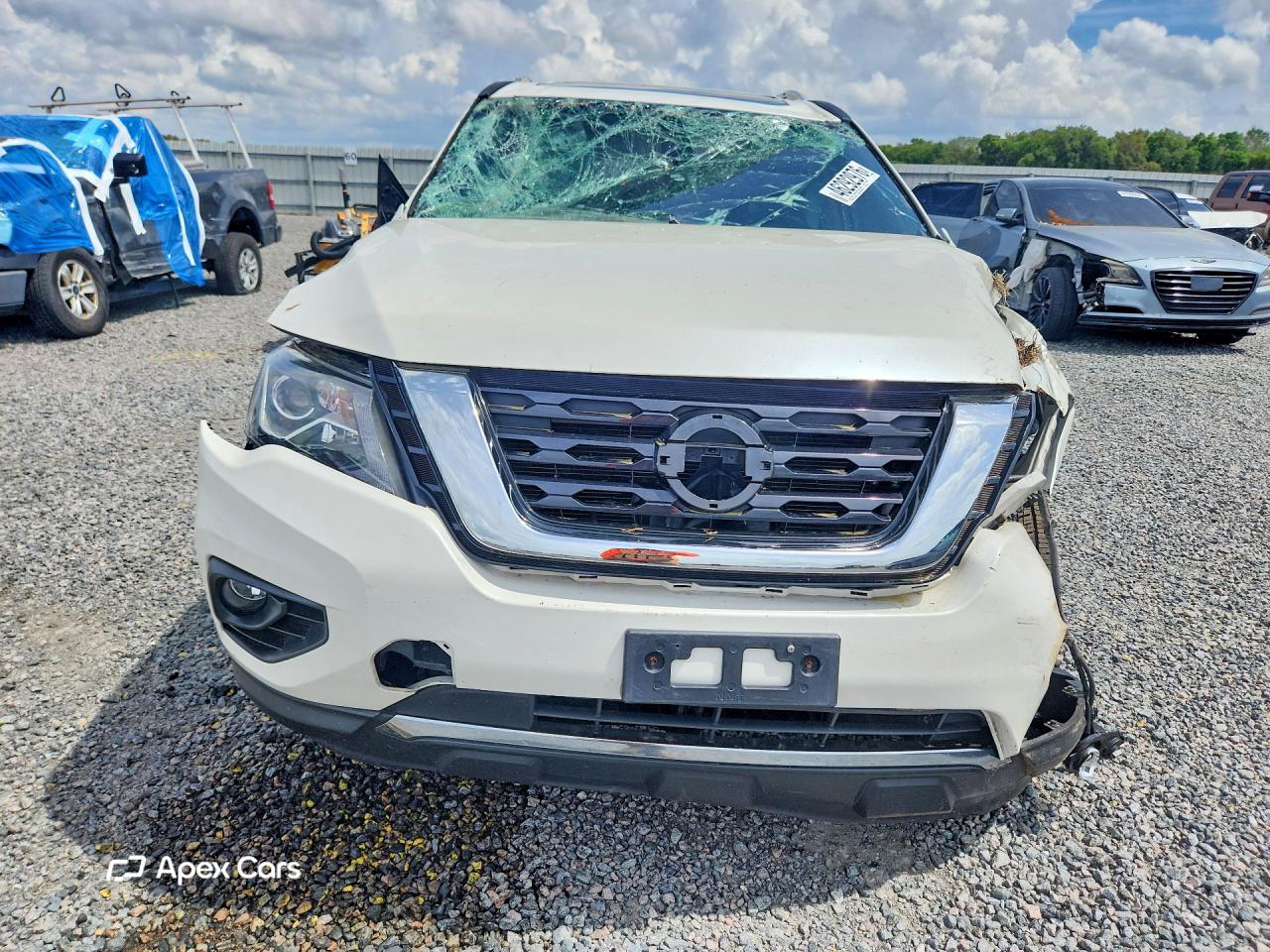 Nissan Pathfinder 2018
