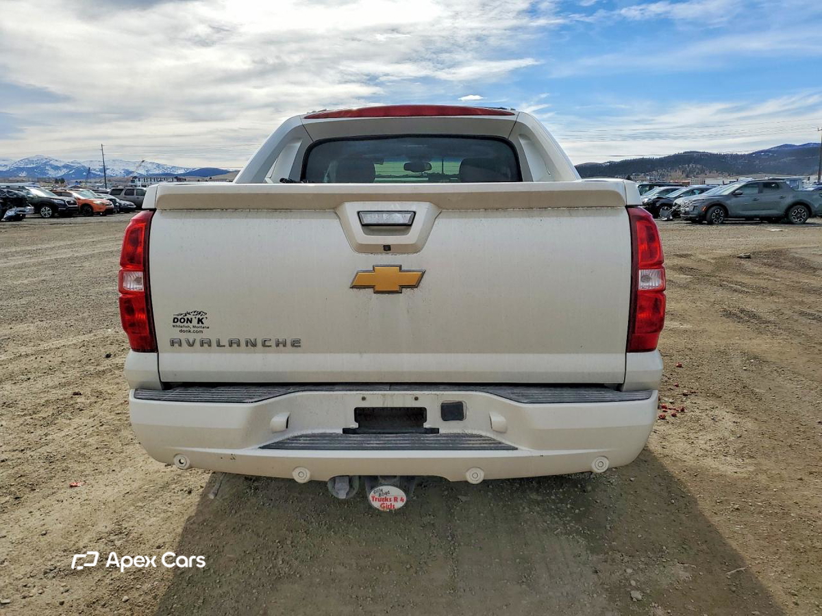 Chevrolet Avalanche 2013