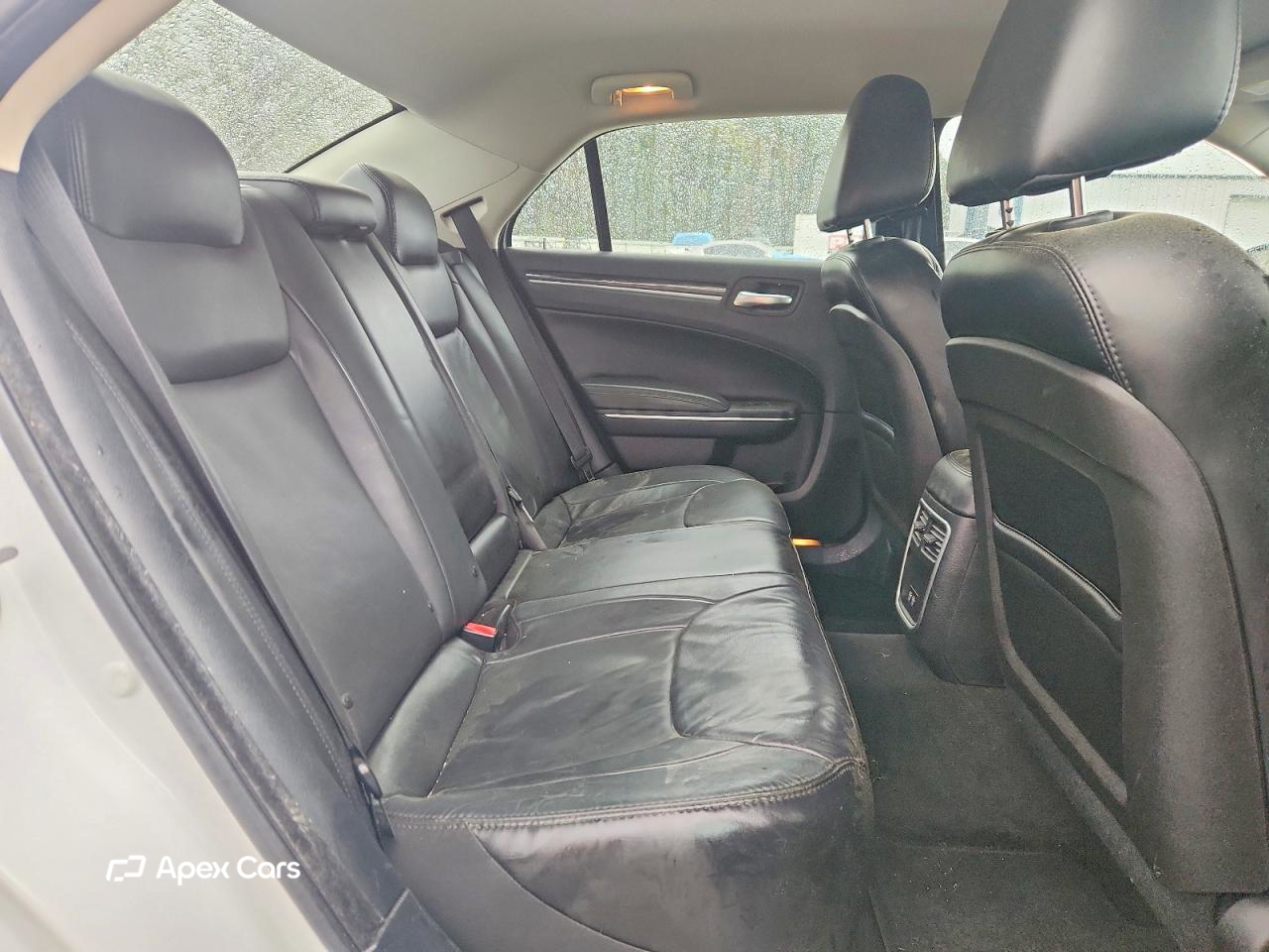 Chrysler 300 2015