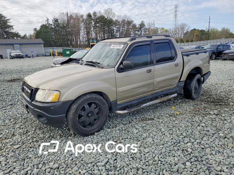 Ford Explorer 2004 - Image 1 of 13