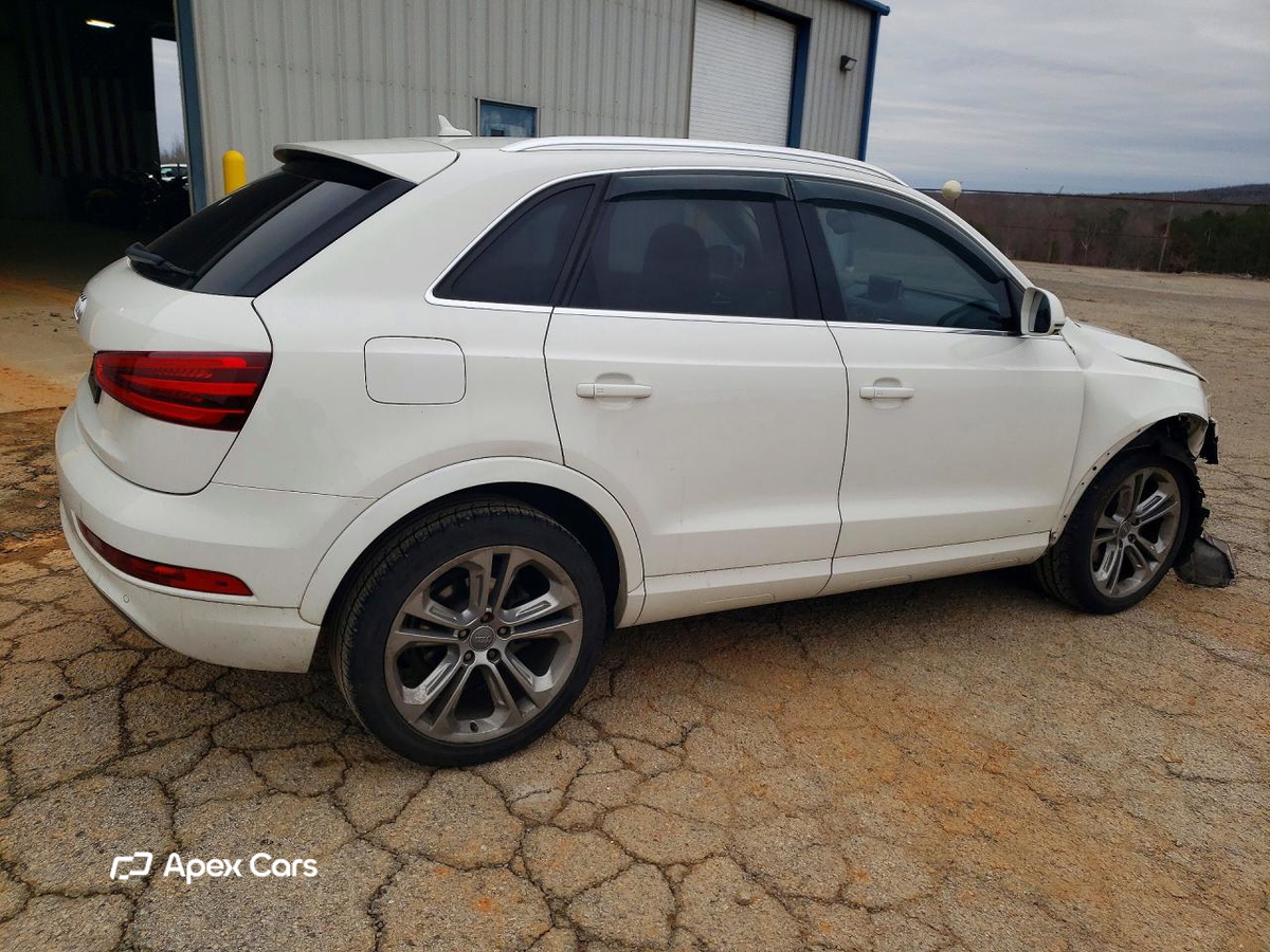 Audi Q3 2015