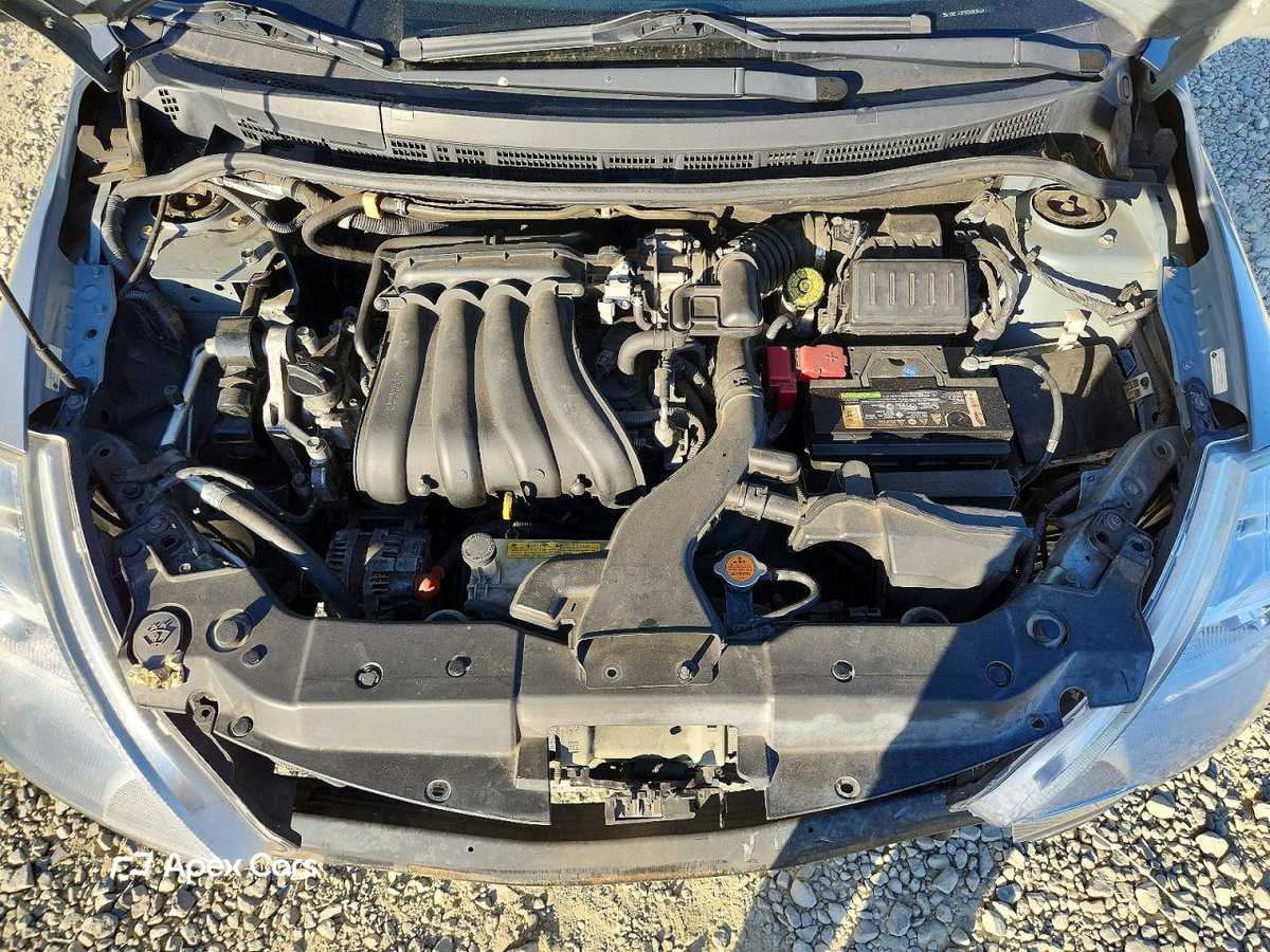 Nissan Versa 2012