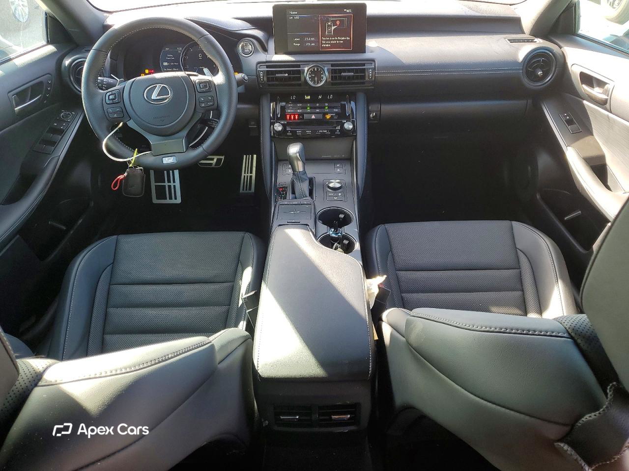 Lexus IS 2025