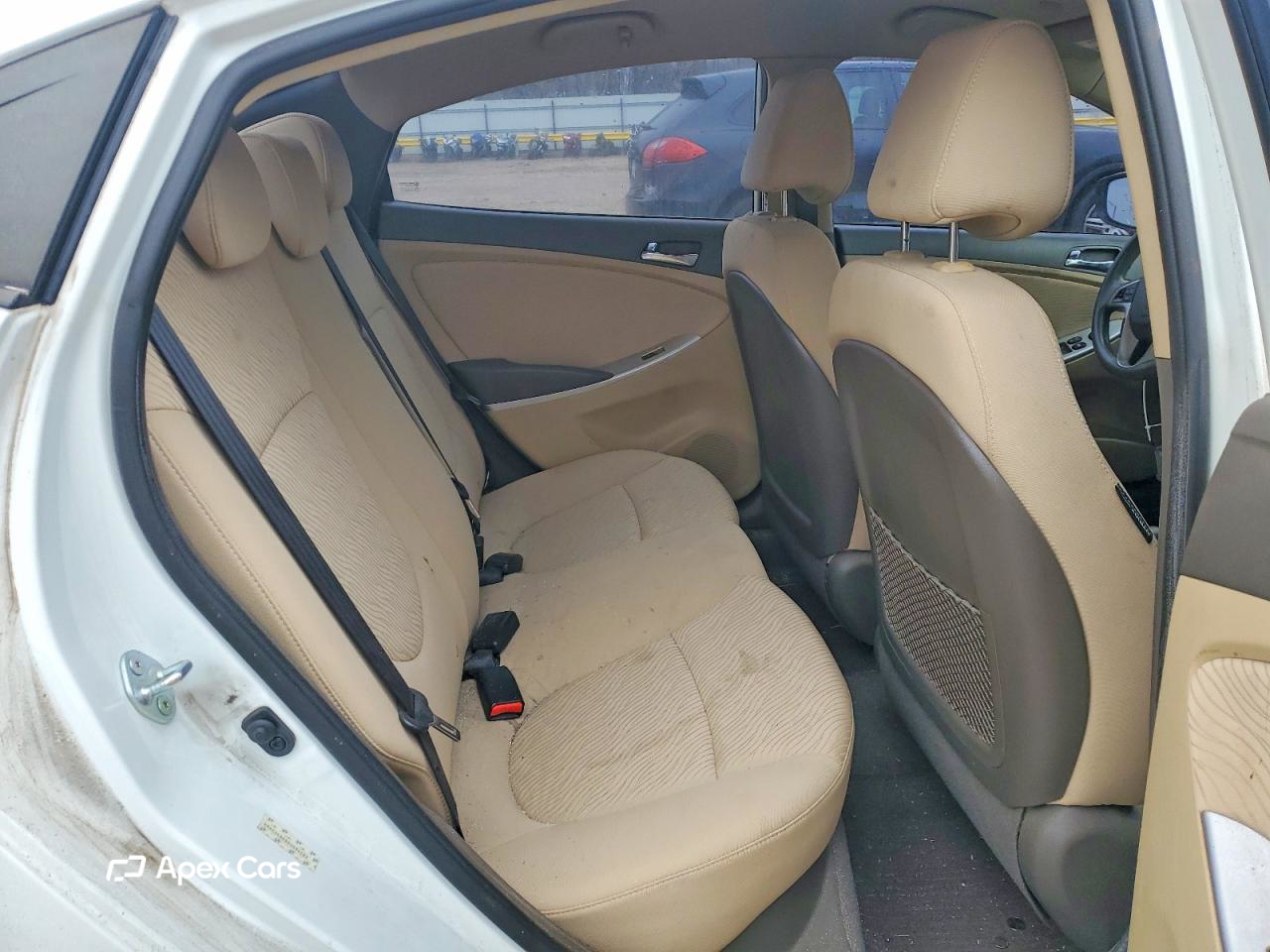Hyundai Accent 2013