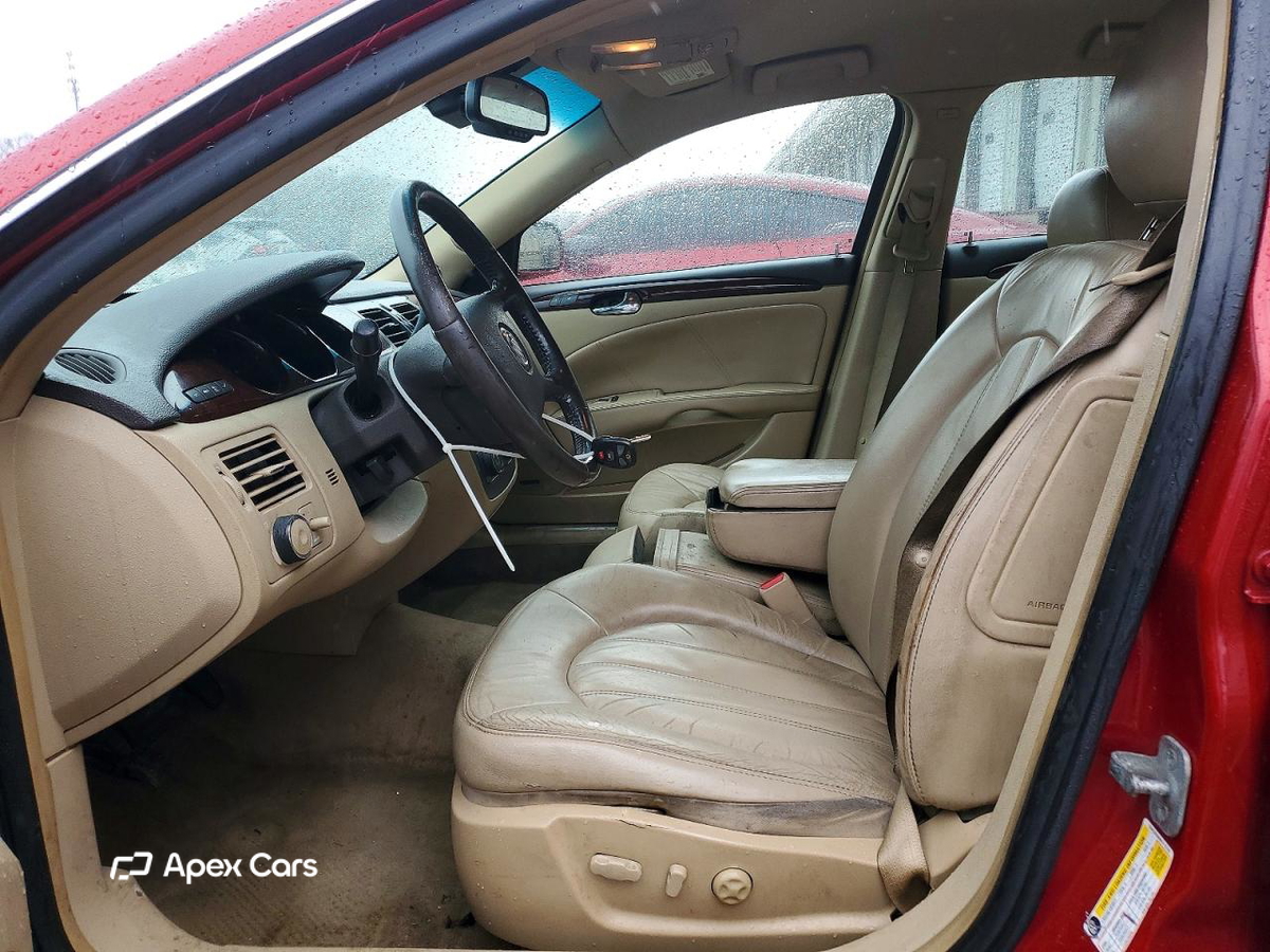 Buick Lucerne 2011
