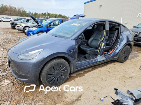 Tesla Model Y 2023 - Zdjęcie 1 z 13