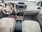Toyota Sienna 2011