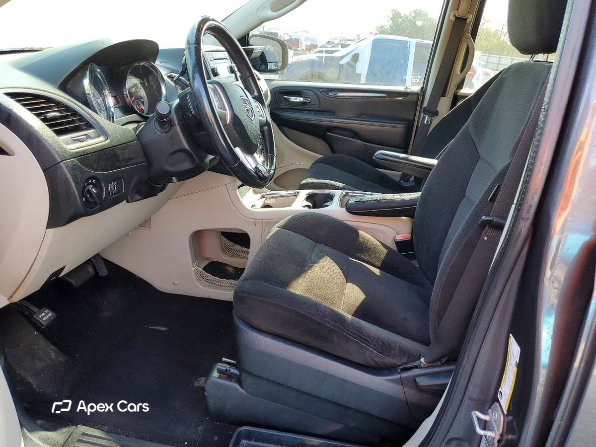 Dodge Caravan 2015