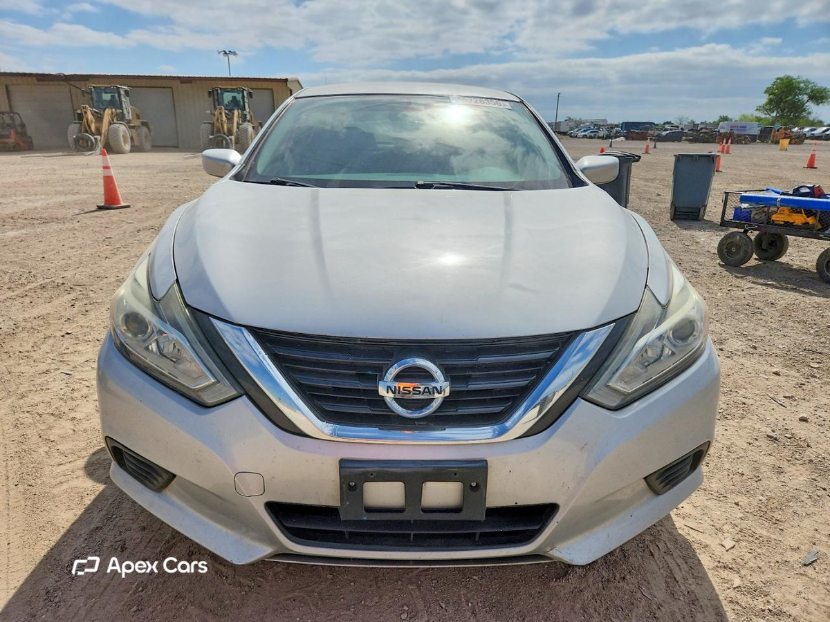 Nissan Altima 2016