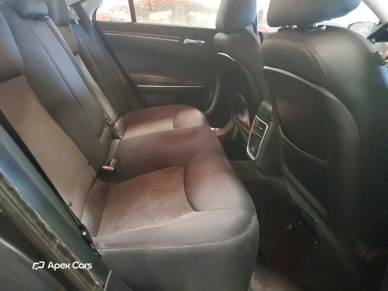 Chrysler 300 2018