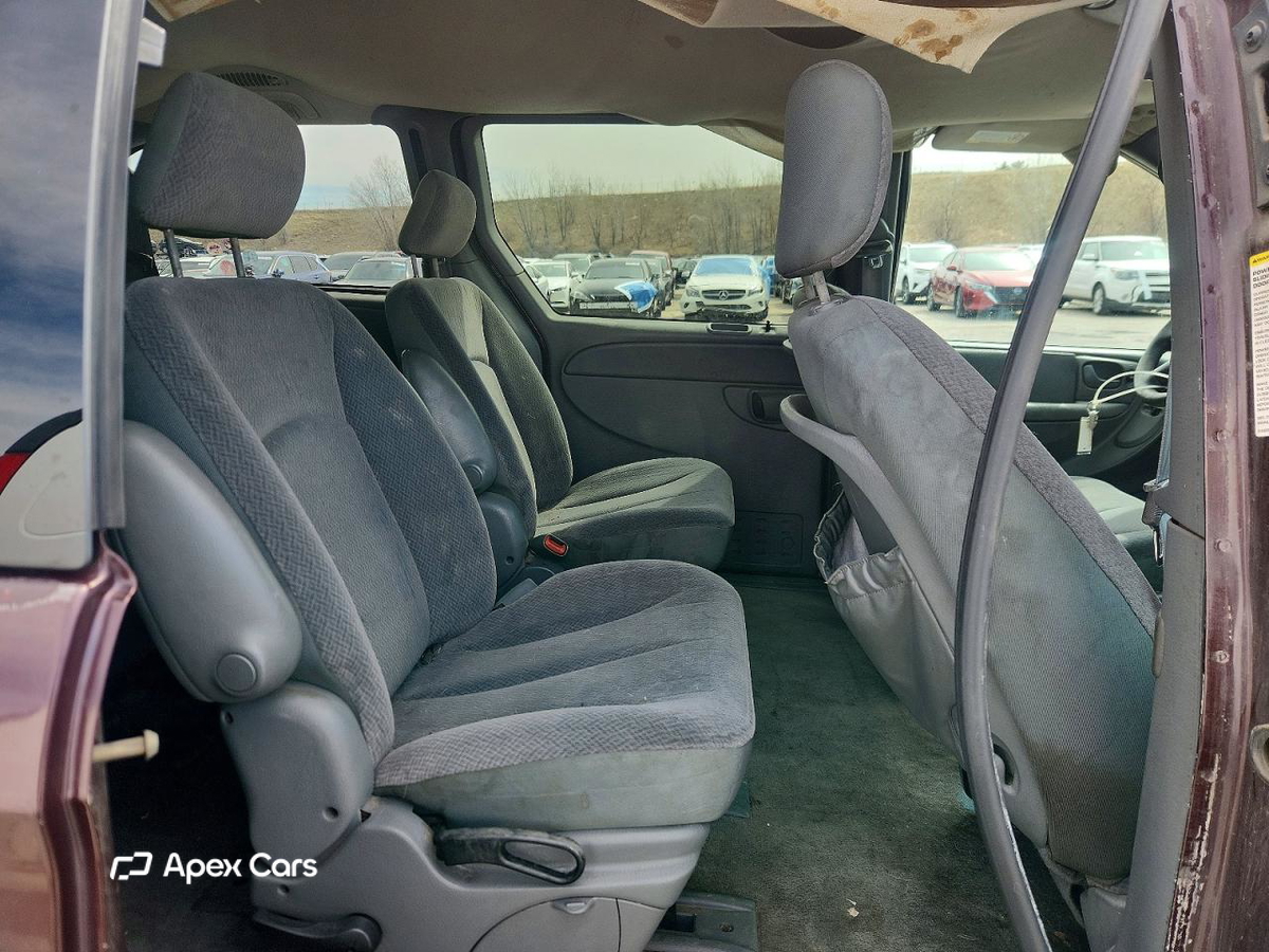 Dodge Caravan 2004