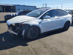 Tesla Model X 2022